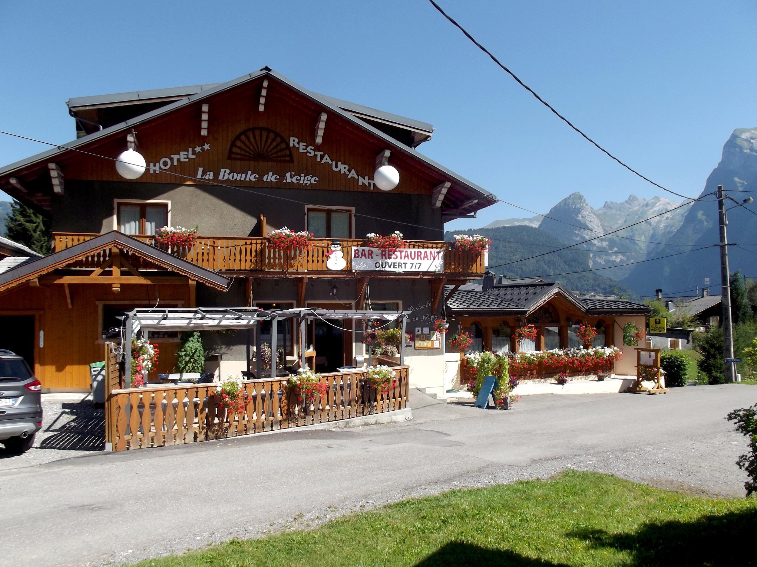 Hotel La Boule De Neige Samoëns Esterno foto