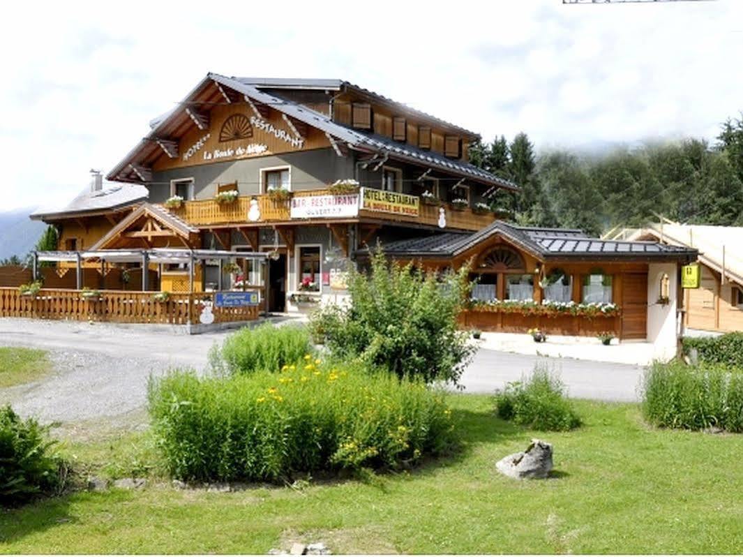 Hotel La Boule De Neige Samoëns Esterno foto
